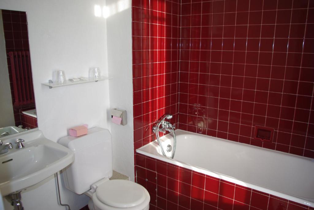 Hotel Le Tourisme Plateau dʼAssy Habitación foto